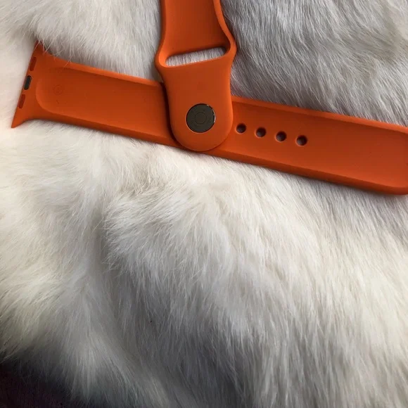 Hermes Apple Watch band - Picture 1 of 6